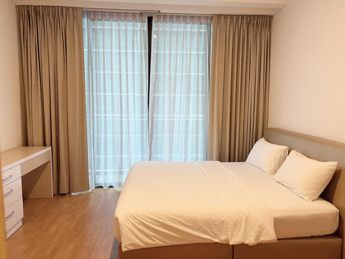 Imperial Grand Suite Apartment Kuching Exterior photo